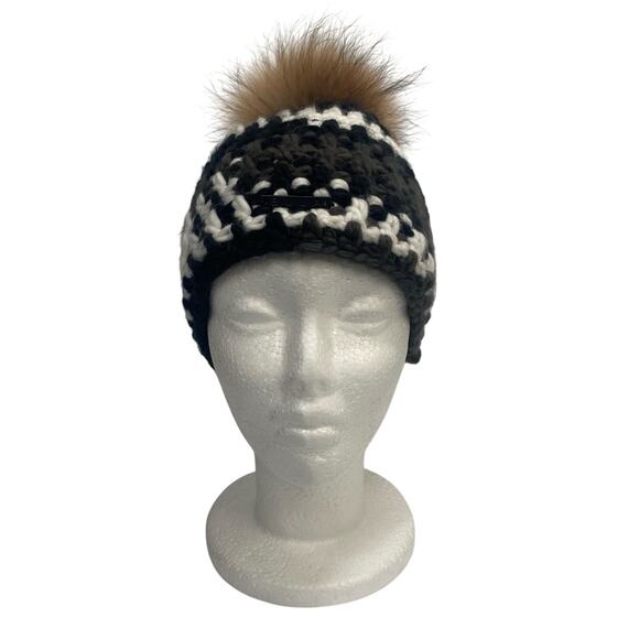 Bula Hat Crochet Knit Beanie Faux Fur Pom Pom Winter Ski Outdoor - Picture 1 of 14